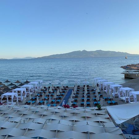 Cocktail & Dreams - Beach Hotel Sarande Bagian luar foto