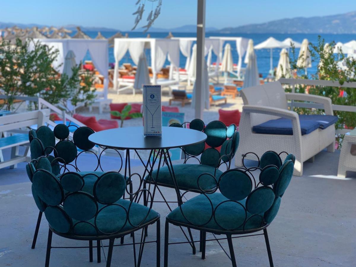 Cocktail & Dreams - Beach Hotel Sarande Bagian luar foto