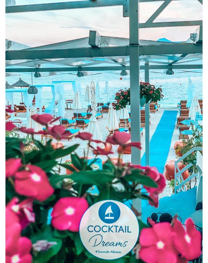 Cocktail & Dreams - Beach Hotel Sarande Bagian luar foto