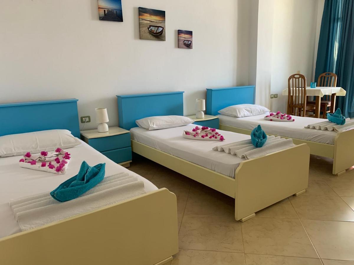 Cocktail & Dreams - Beach Hotel Sarande Bagian luar foto