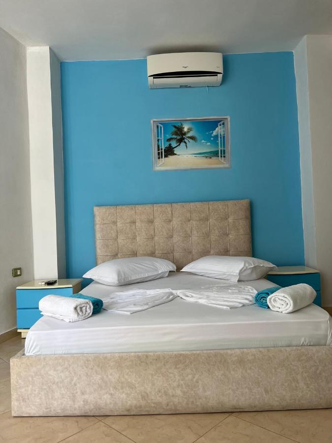 Cocktail & Dreams - Beach Hotel Sarande Bagian luar foto