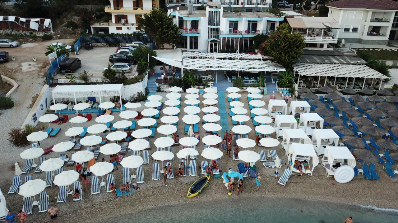 Cocktail & Dreams - Beach Hotel Sarande Bagian luar foto